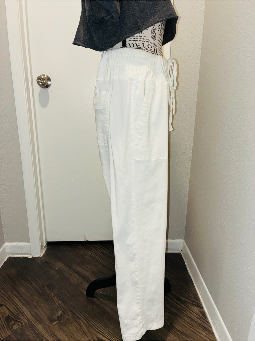 KUT From The Cloth White Linen Cargo Drawstring Pants - Picture 4 of 13